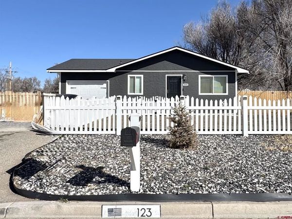 123 Twelfth Street, Alamosa, CO 81101