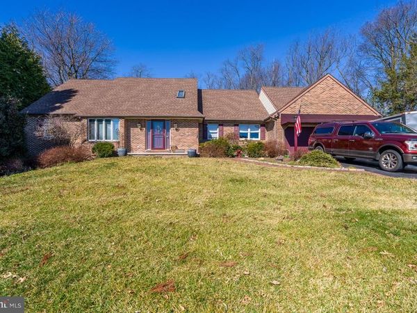 567 SHULTZ ROAD , WASHINGTON BORO, PA 17582