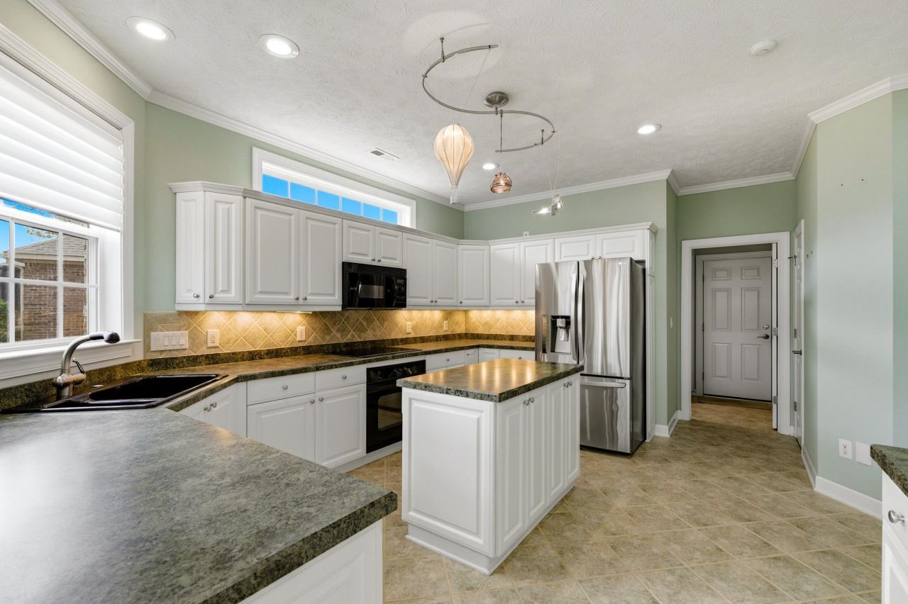 3010 Dooks Ct. Photo 11