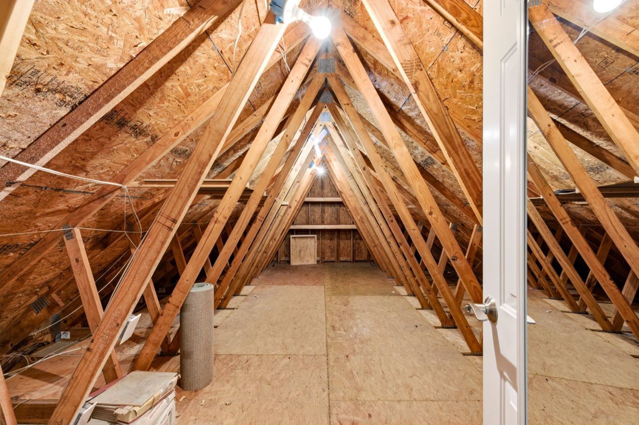 3010 Dooks Ct. Photo 33