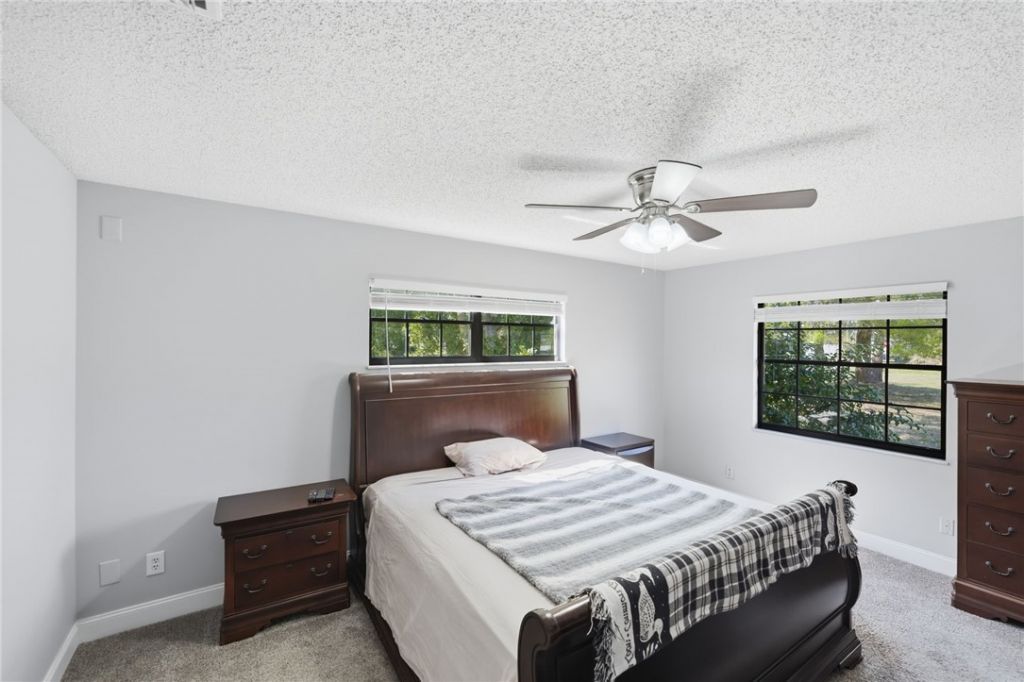 2890 1st Place, Vero Beach, FL 32968 Photo