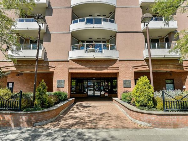930 YATES St , Unit 607, Victoria, BC V8V 4Z3