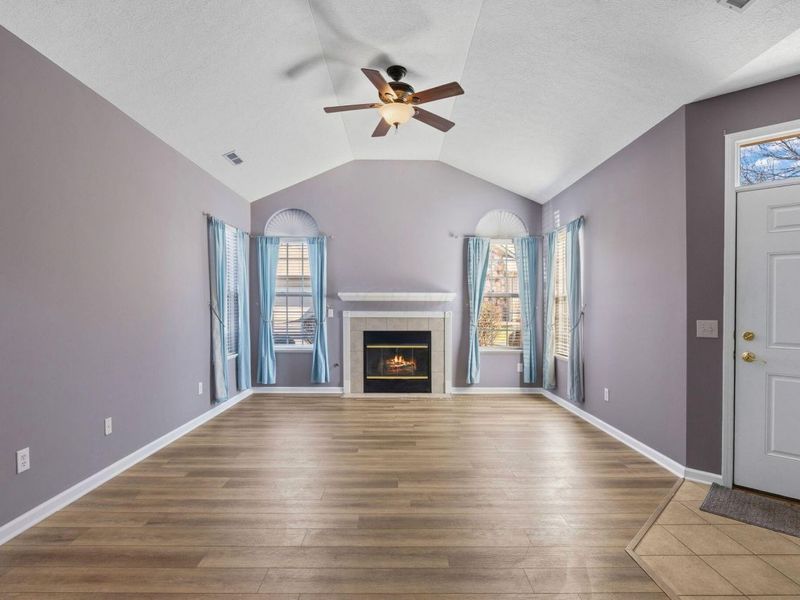 92 Jonathan Drive , Heath, OH 43056 Photo 6