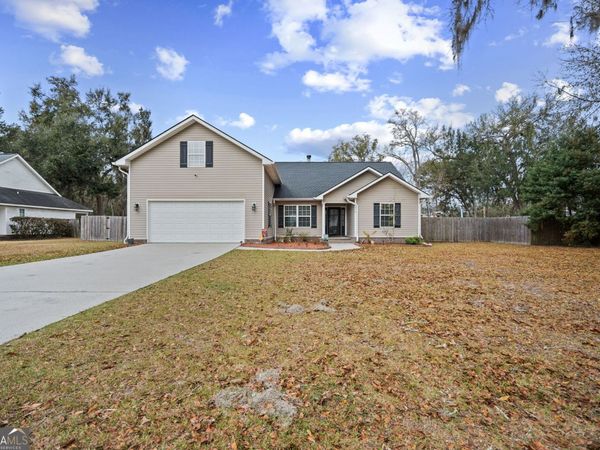 24 Saint Ives Drive, Savannah, GA 31419
