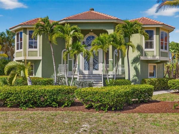 779 Pyrula AVE, SANIBEL, FL 33957