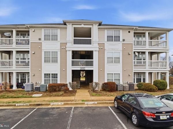 8091 LACY DRIVE, Unit 203, MANASSAS, VA 20109