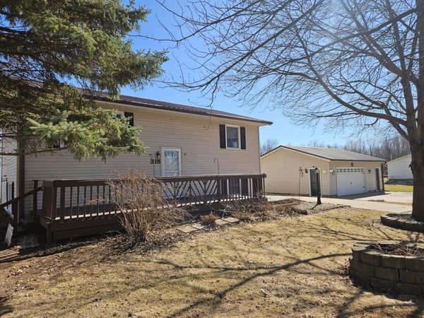 318 S CHERRY STREET, Wilton, IA 52778