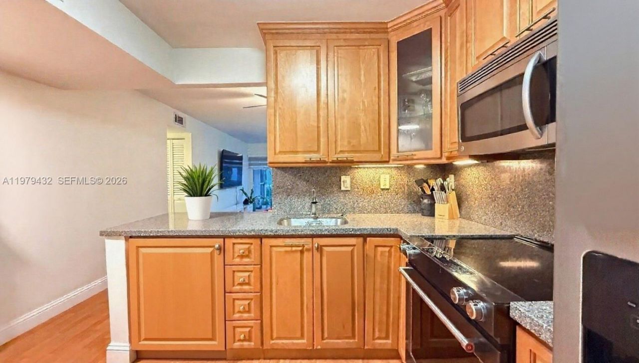 483 N Pine Island Rd, Unit C205, Plantation, FL 33324 Photo