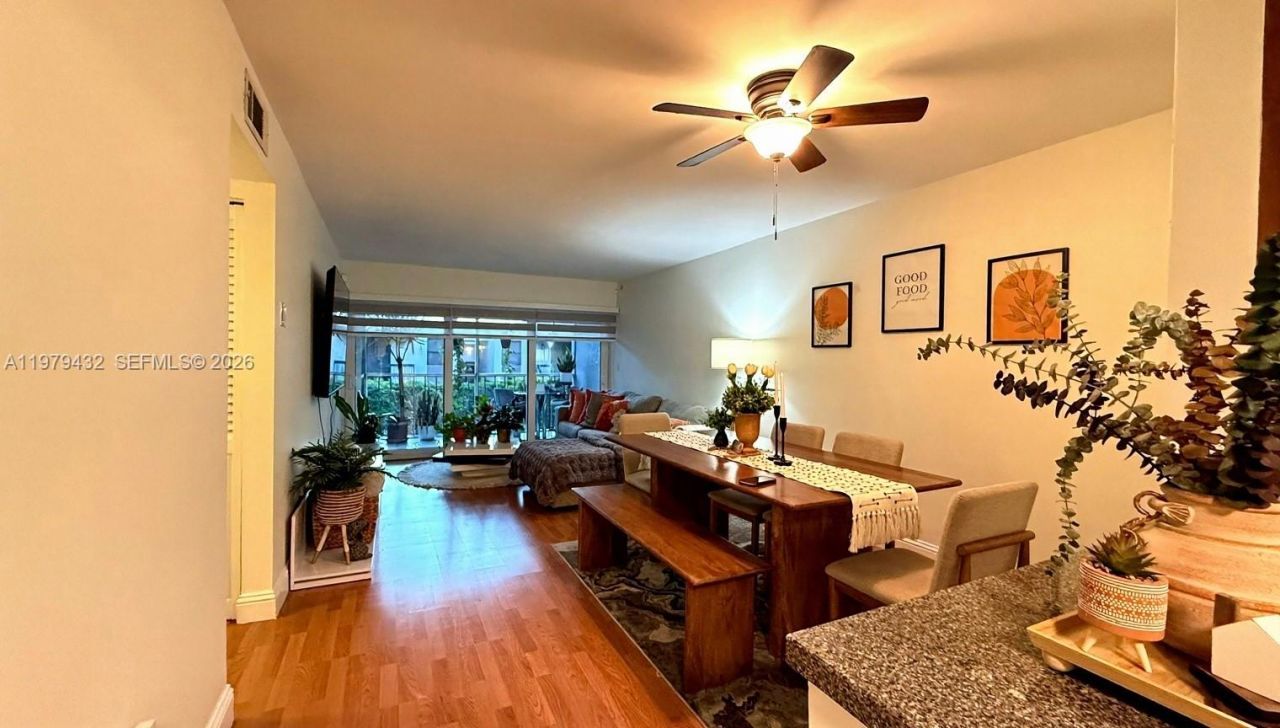 483 N Pine Island Rd, Unit C205, Plantation, FL 33324 Photo