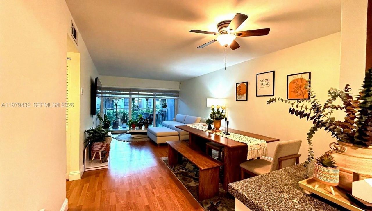 483 N Pine Island Rd, Unit C205, Plantation, FL 33324 Photo