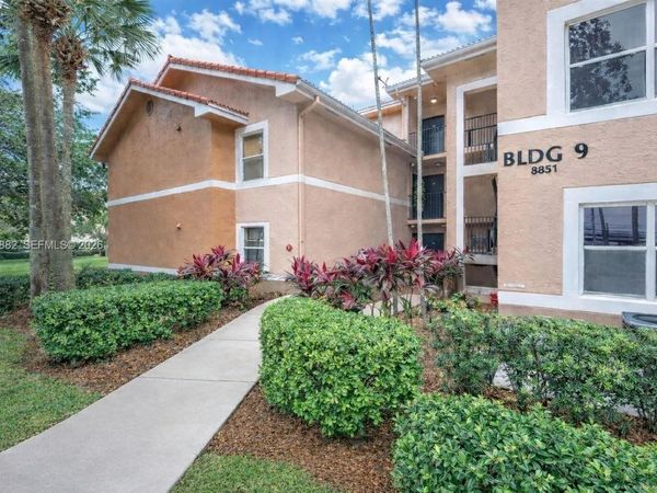 8851 Wiles Rd , Unit 106, Coral Springs, FL 33067