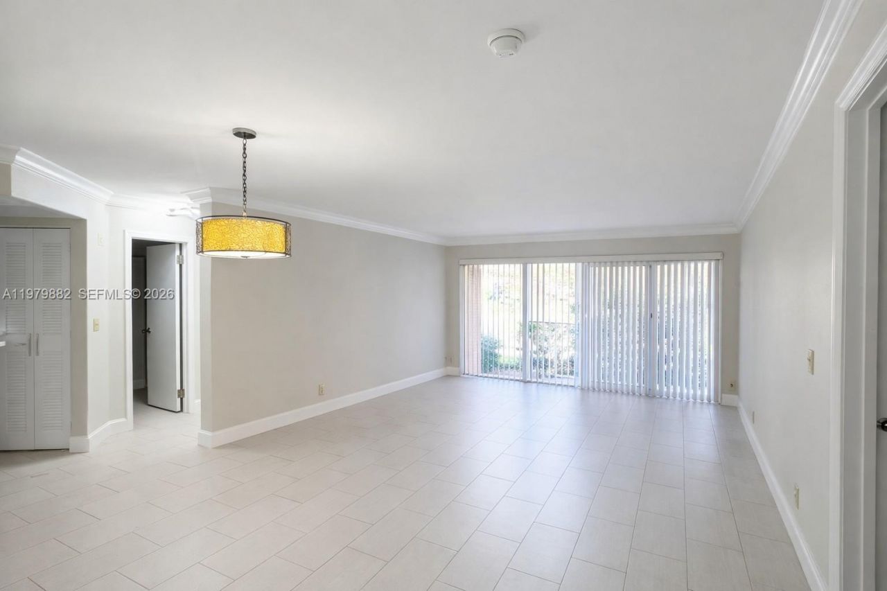 8851 Wiles Rd , Unit 106, Coral Springs, FL 33067 Photo