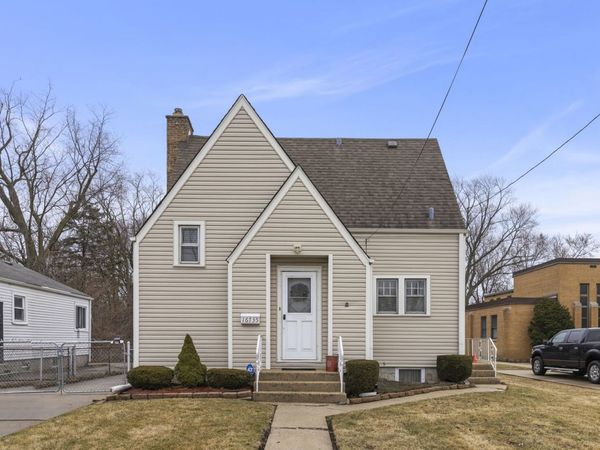 16735 Dixie Highway , Hazel Crest, IL 60429