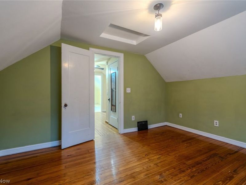 10109 Unity Avenue , Cleveland, OH 44111 Photo 22