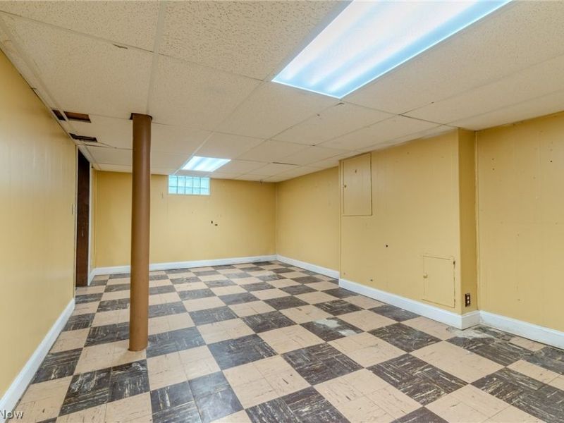 10109 Unity Avenue , Cleveland, OH 44111 Photo 26