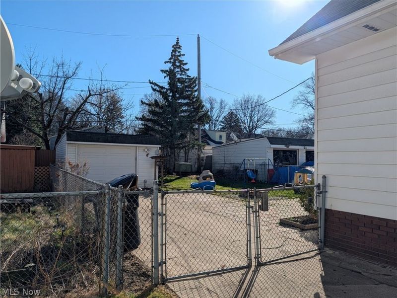 10109 Unity Avenue , Cleveland, OH 44111 Photo 31