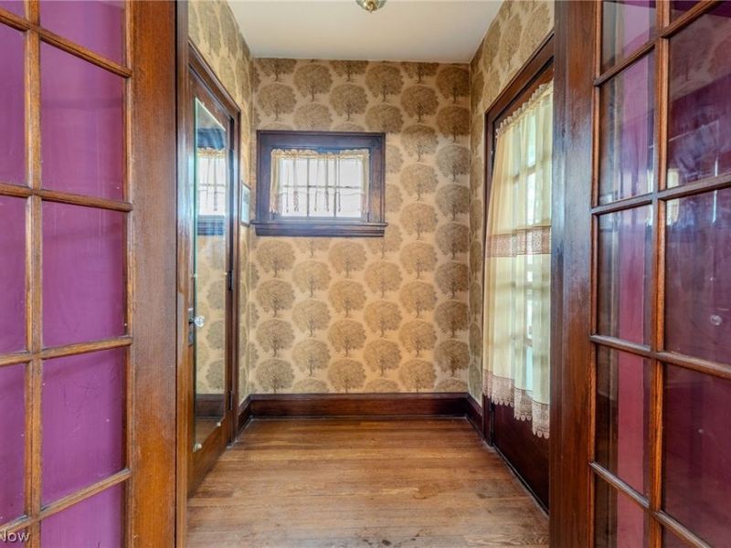 10109 Unity Avenue , Cleveland, OH 44111 Photo 4