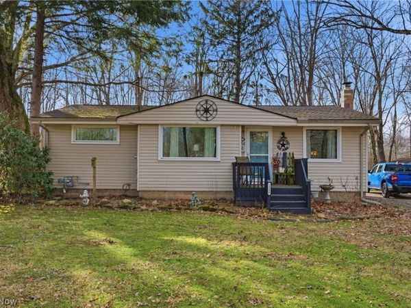 2380 Igleheart Road , Akron, OH 44312