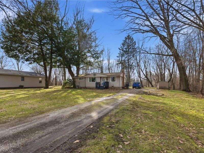 2380 Igleheart Road , Akron, OH 44312 Photo 5