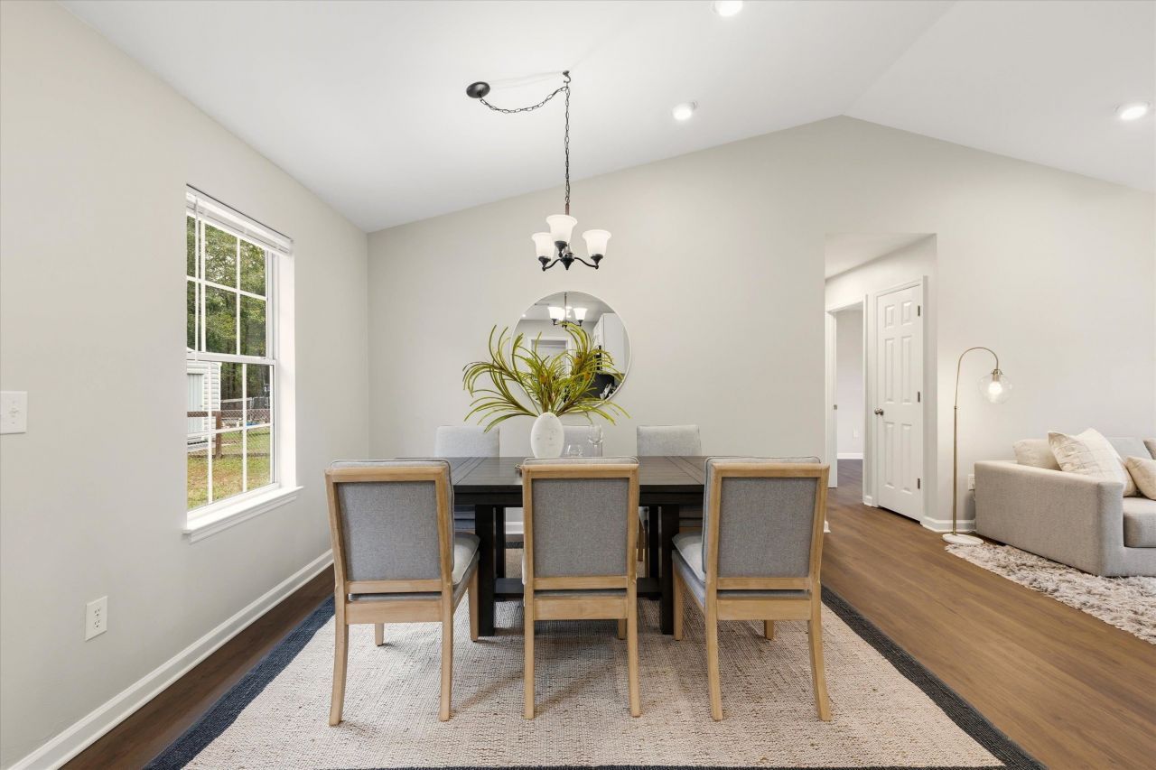 396 Sand Pine Circle, Midway, FL 32343 Photo