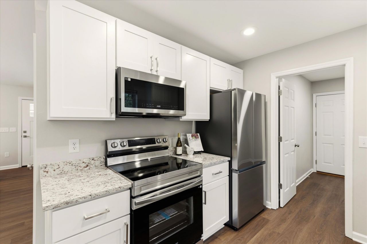 396 Sand Pine Circle, Midway, FL 32343 Photo