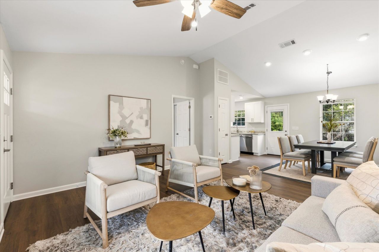 396 Sand Pine Circle, Midway, FL 32343 Photo