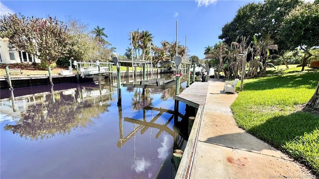 510 SW South Carolina Drive, Stuart, FL 34994 Photo