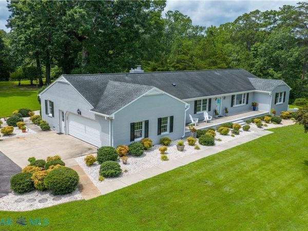 645 Blue Barn Road, Wake, VA 23176