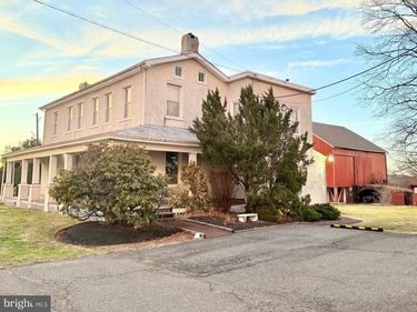 2933 A E HIGH STREET, POTTSTOWN, PA 19464