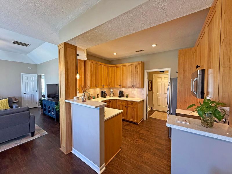 2480 Swan Drive, Grove City, OH 43123 Photo 8