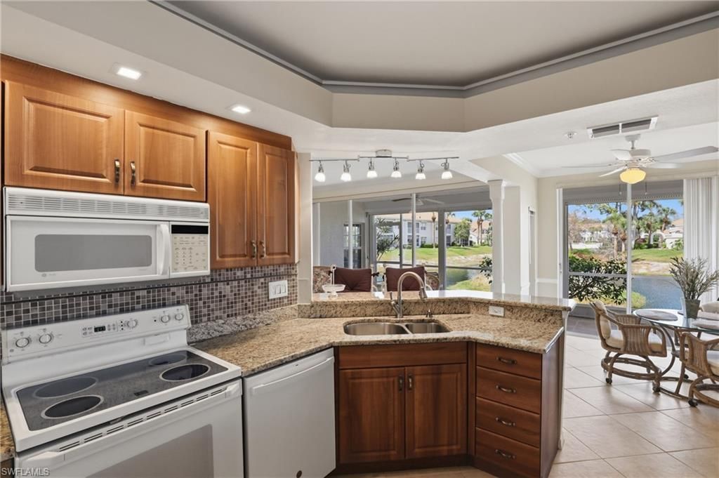 6887 Redbay Park Rd, Unit 103, Naples, FL 34109 Photo