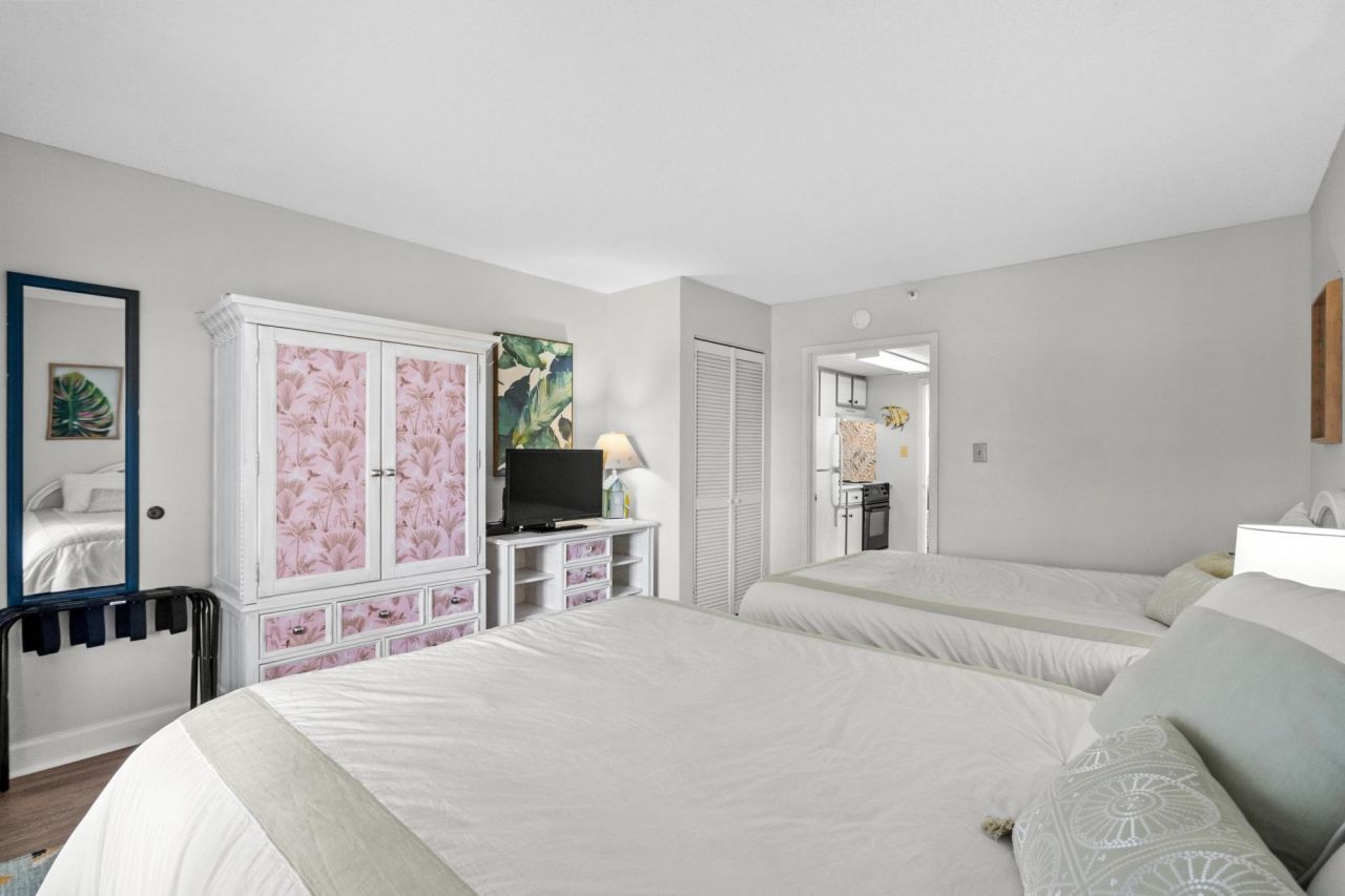 501 S Ocean Blvd. Photo 18