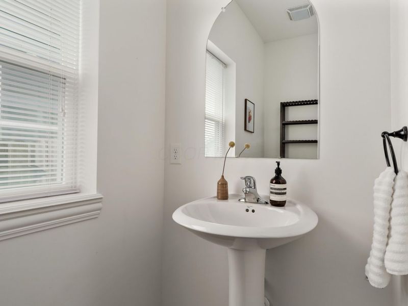 149 S Cypress Avenue , Columbus, OH 43222 Photo 16