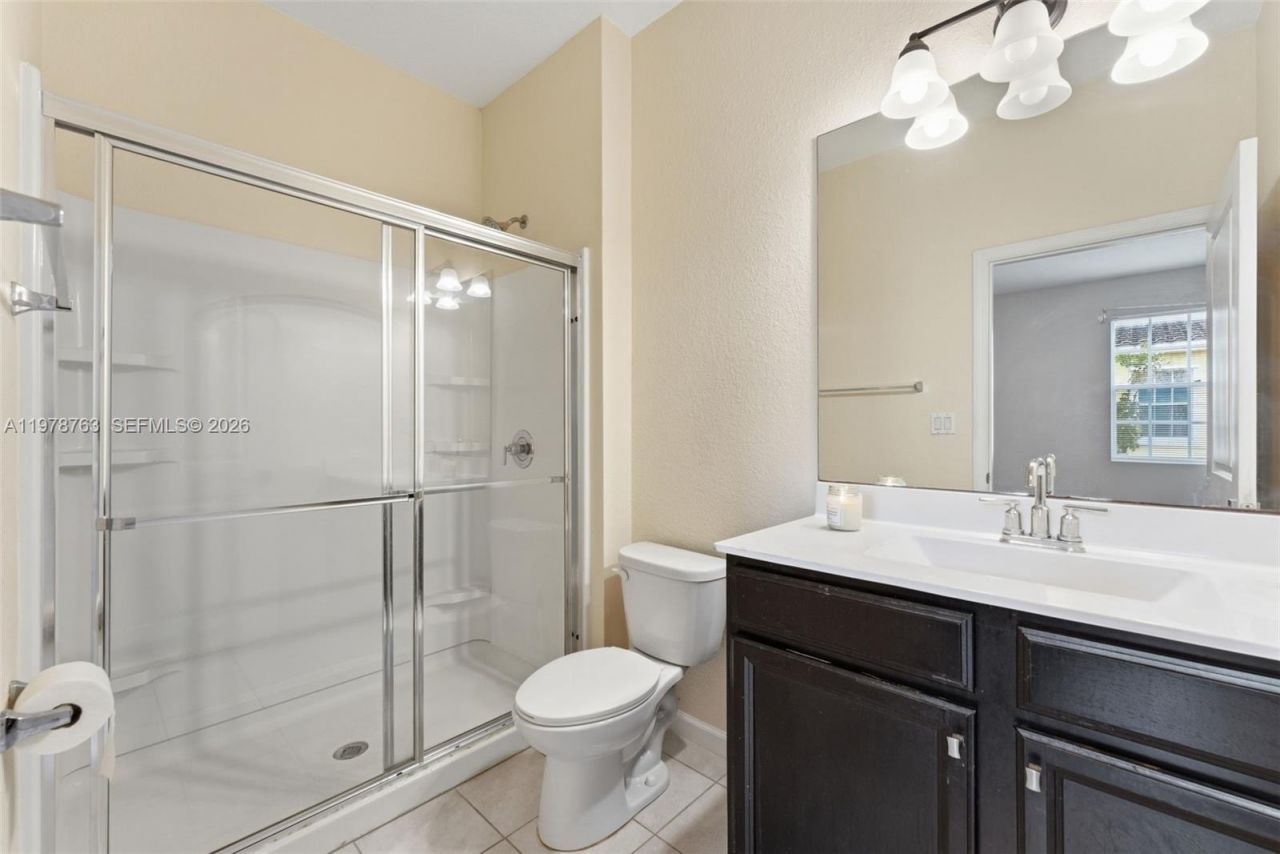 4032 NW 11th St, Lauderhill, FL 33313 Photo