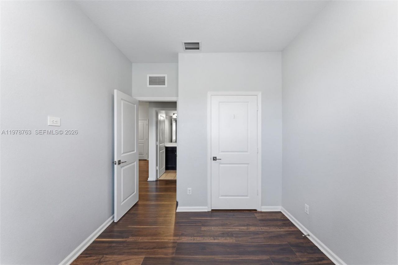 4032 NW 11th St, Lauderhill, FL 33313 Photo