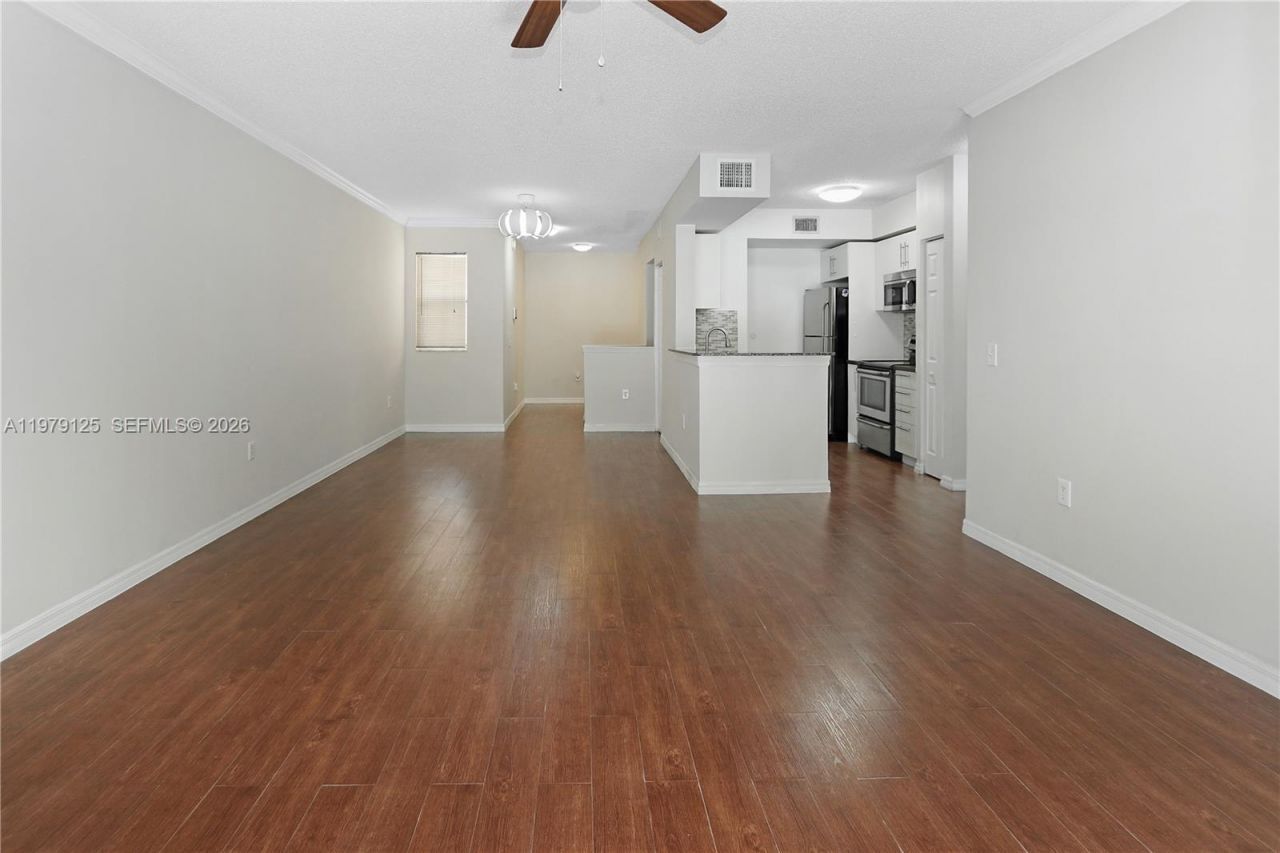 2442 Centergate Dr, Unit 202, Miramar, FL 33025 Photo