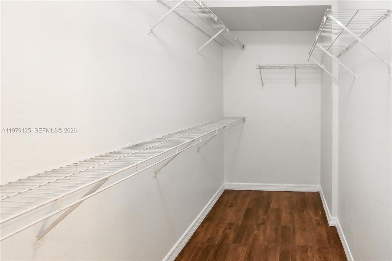 2442 Centergate Dr, Unit 202, Miramar, FL 33025 Photo