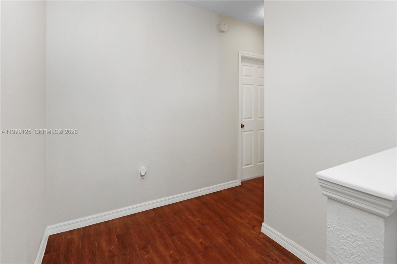 2442 Centergate Dr, Unit 202, Miramar, FL 33025 Photo