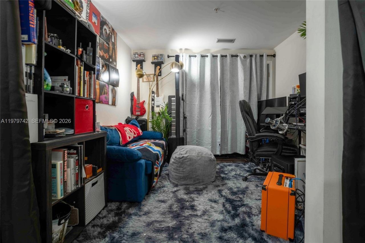 1900 N Bayshore Dr, Unit 3616, Miami, FL 33132 Photo