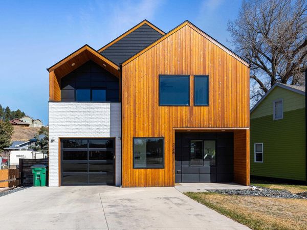 236 E MAIN, Hill City, SD 57745