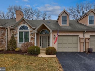 147 GREENVIEW DRIVE, LANCASTER, PA 17601