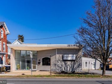 3510 DERRY STREET, HARRISBURG, PA 17111