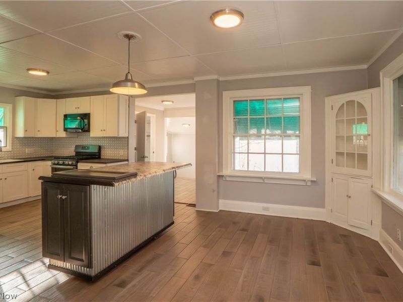 315 Korman Avenue NE, Massillon, OH 44646 Photo 6