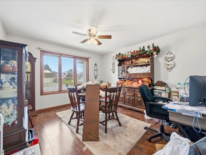 300 Wedgewood Court , Circleville, OH 43113 Photo 13