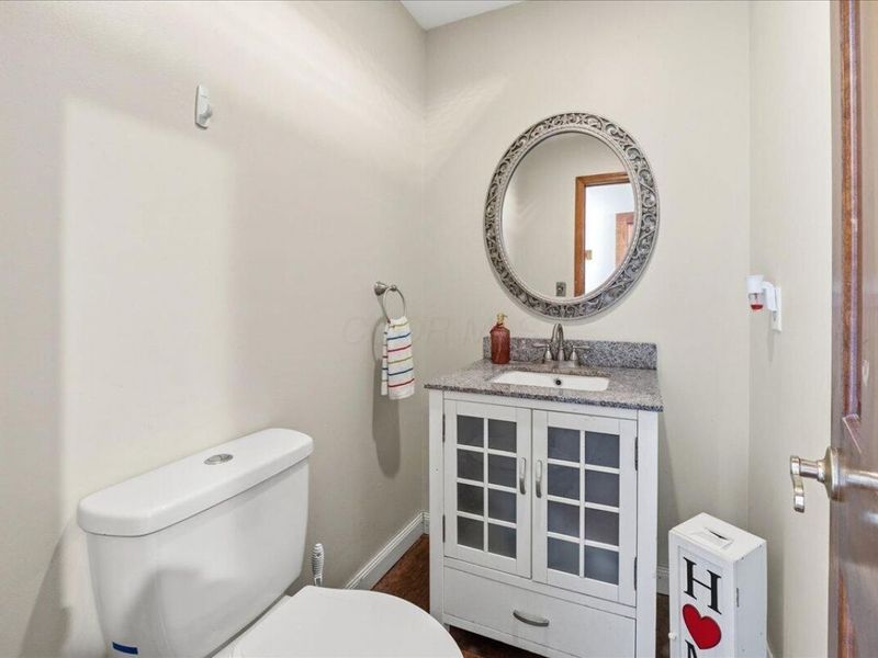 300 Wedgewood Court, Circleville, OH 43113 Photo 8