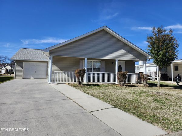 2553 Bay Meadows Way, Sevierville, TN 37876