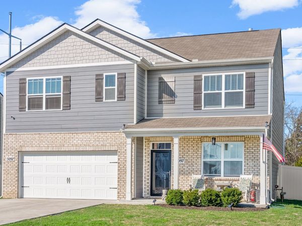 5097 Hunters Village Dr , Lebanon, TN 37087