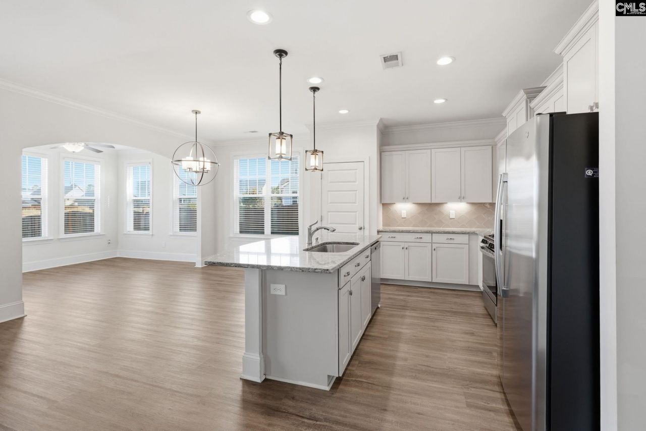 1525 Garrett Court Photo 11