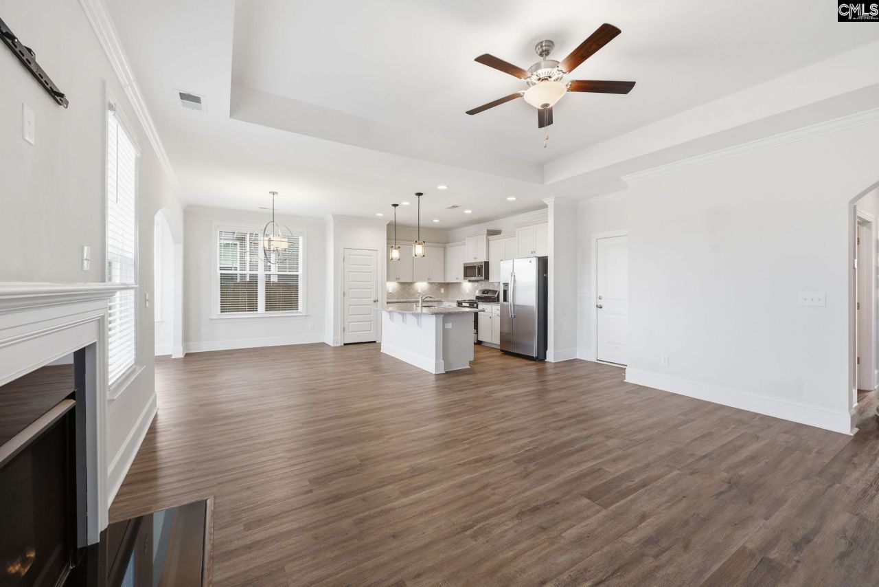 1525 Garrett Court Photo 13