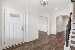 1525 Garrett Court photo 4